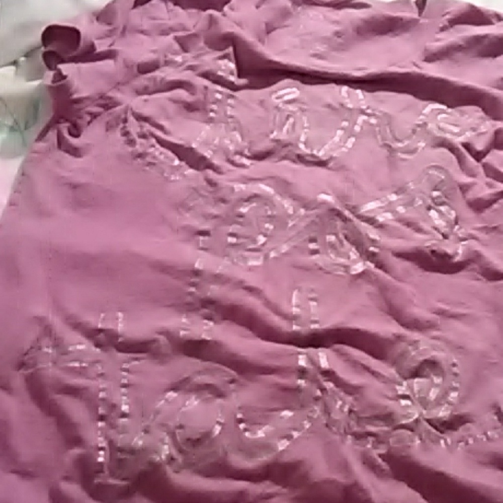 Purple Aeropostale tee-shirt